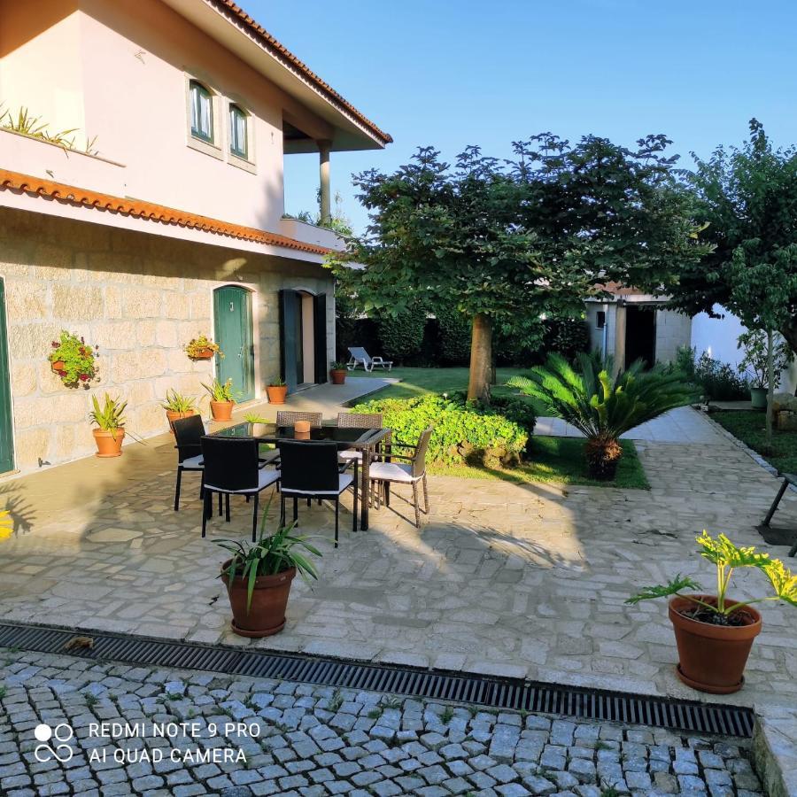 Casa Alem Rio - Quartos Para 6 Hospedes Em Санту-Тирсу Экстерьер фото