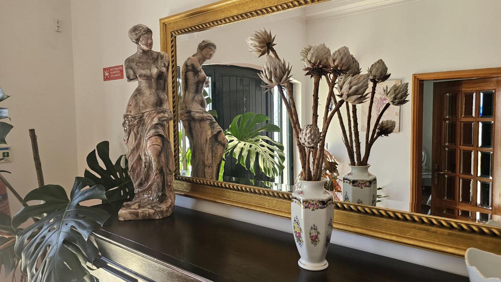 Casa Alem Rio - Quartos Para 6 Hospedes Em Санту-Тирсу Экстерьер фото